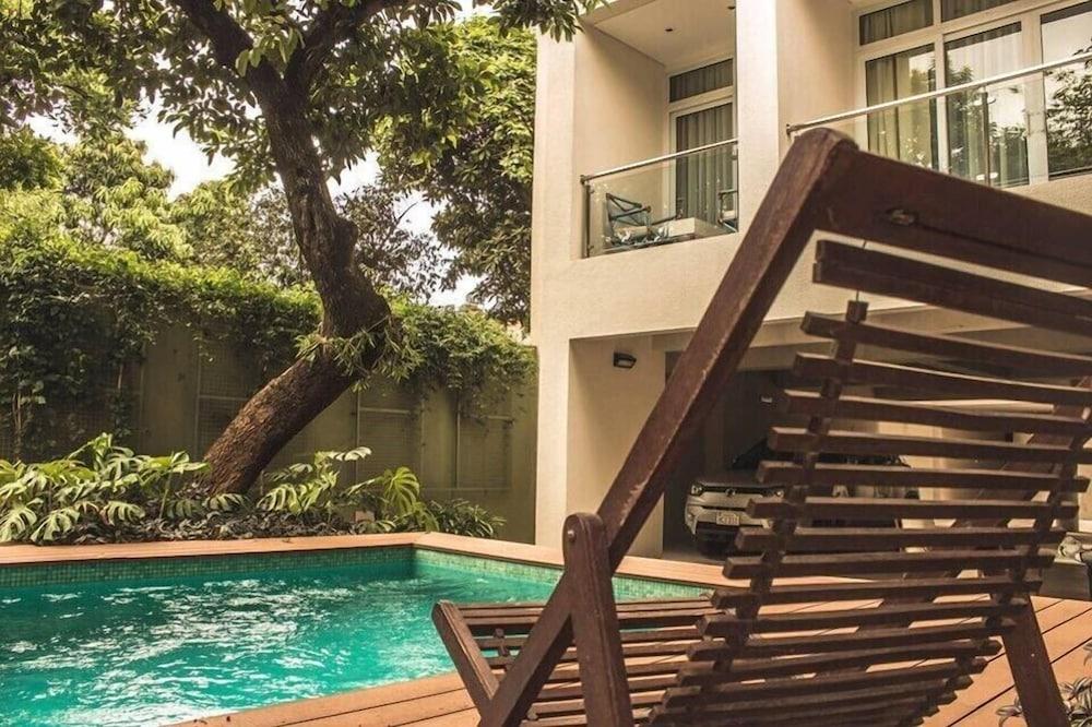 Tapu'a Apart Hotel