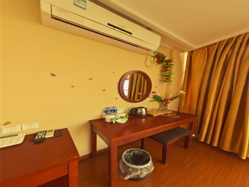 GreenTree Inn Shanghai Songjiang District Yanshou Road Lita Express Hotel