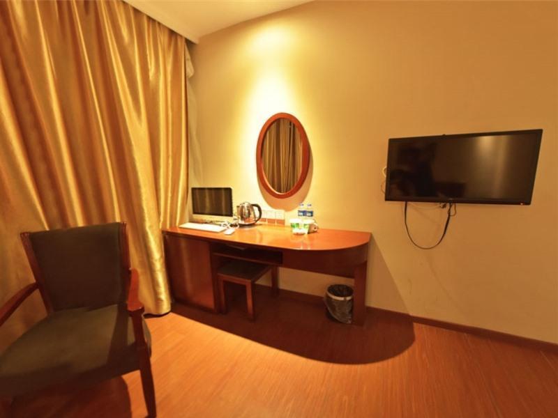 GreenTree Inn Shanghai Songjiang District Yanshou Road Lita Express Hotel