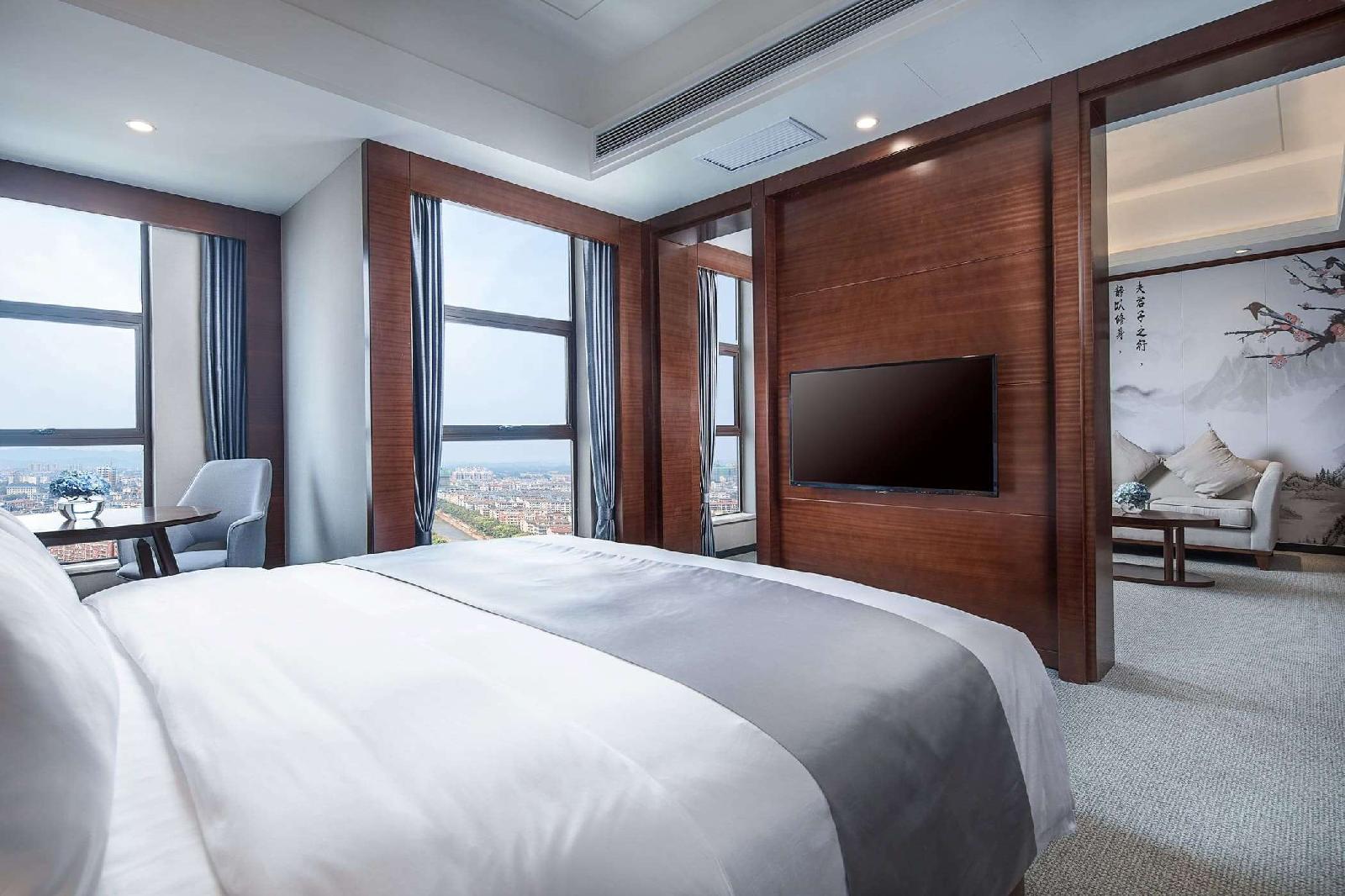 Ramada Plaza Yueyang Linxiang