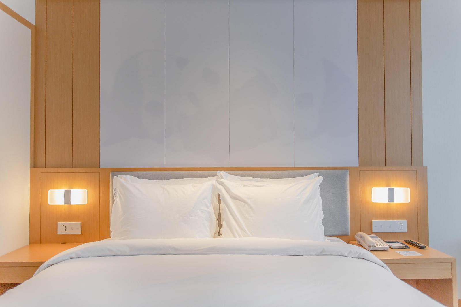 Holiday Inn Express Ya'an City Center
