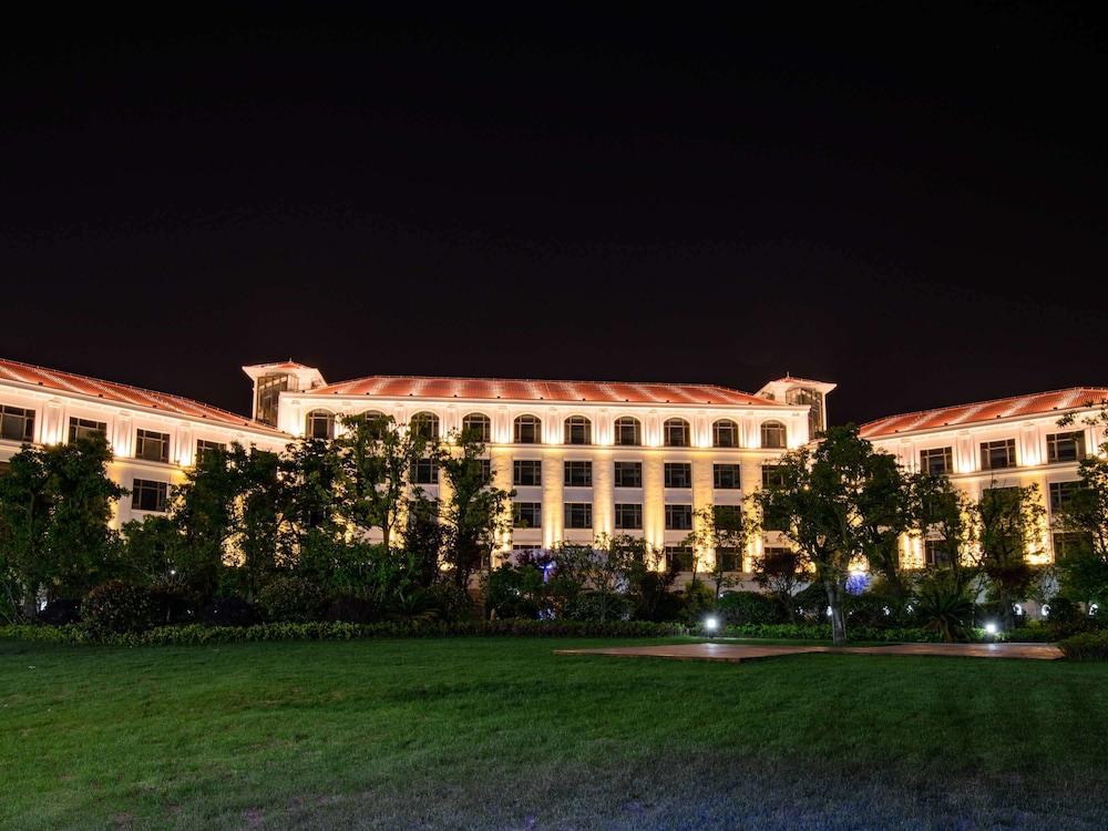 Novotel Suzhou Tai Lake Santeh