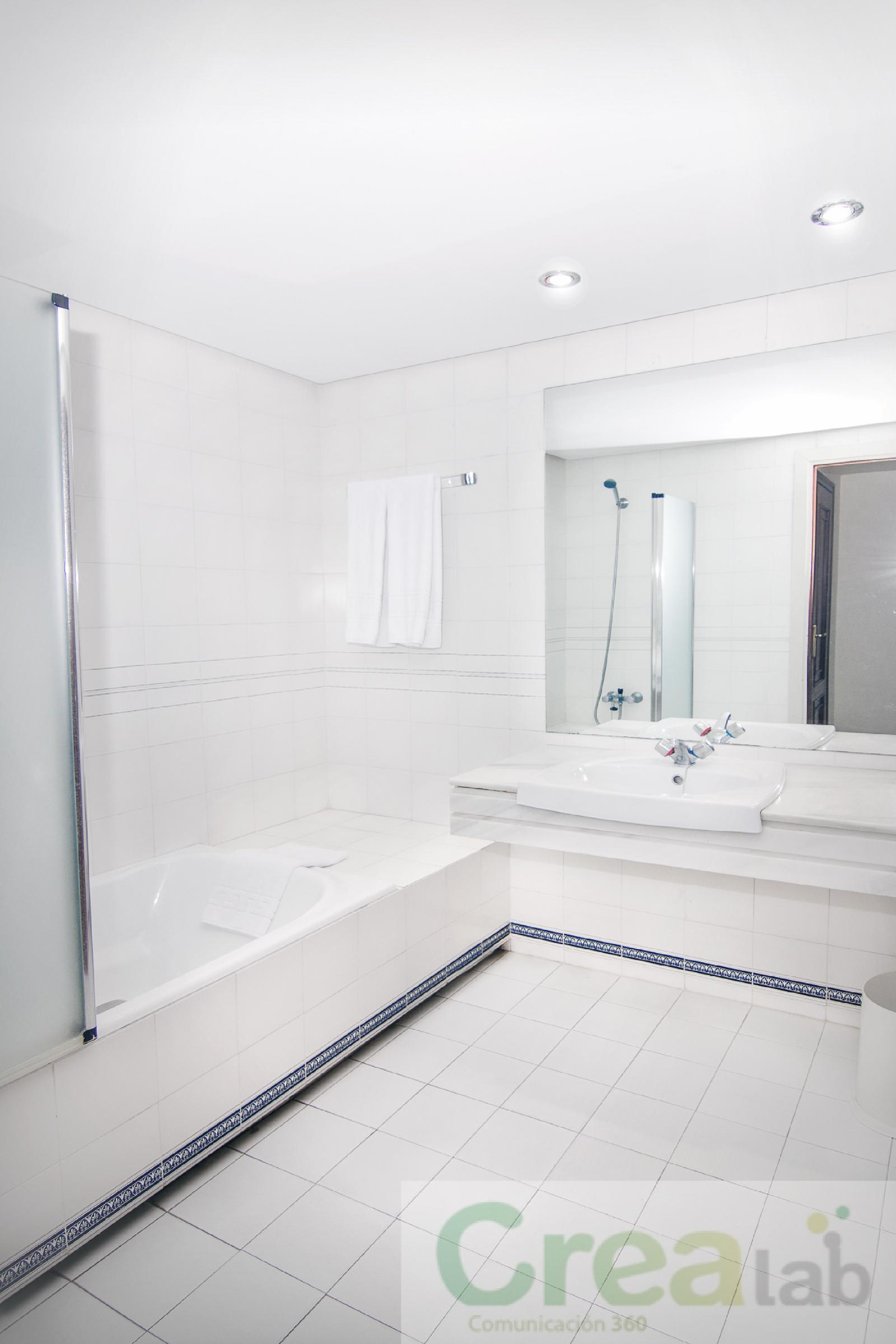 Park Plaza Suites