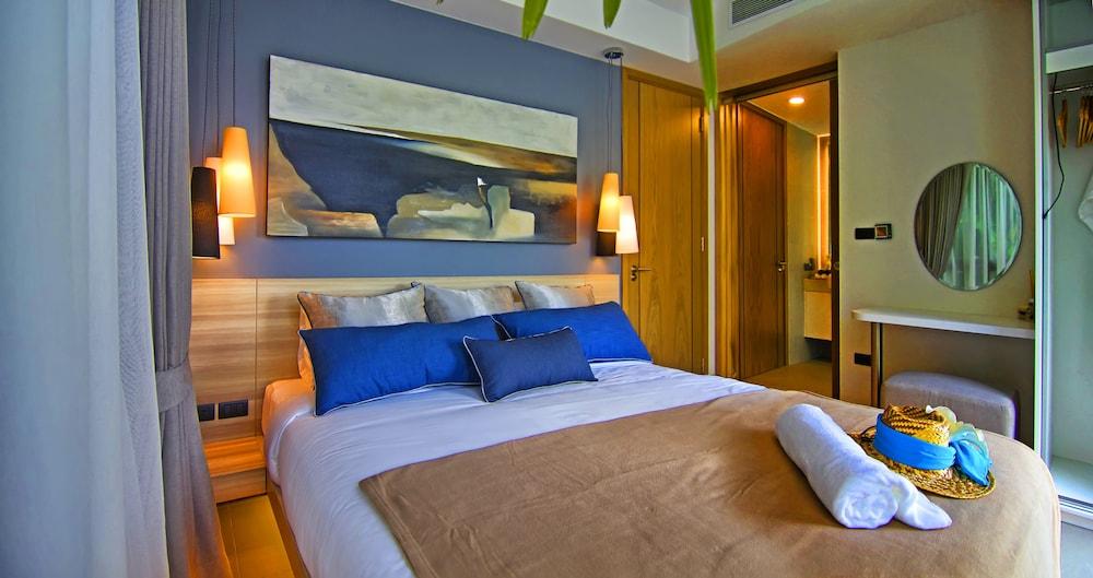 Oceanstone by Holy Cow