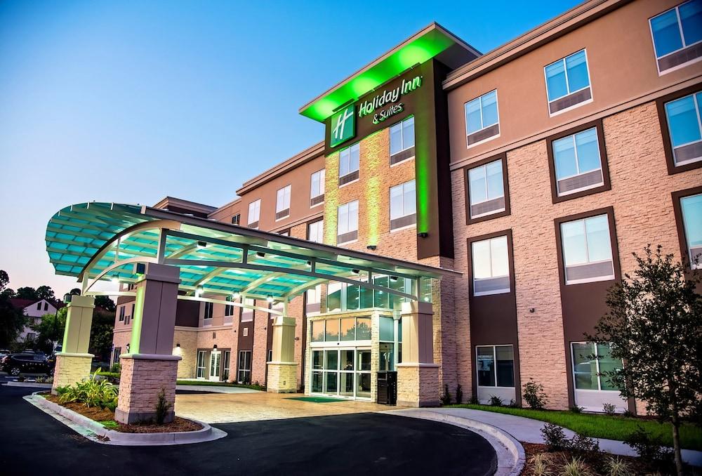 Holiday Inn & Suites Savannah Airport - Pooler
