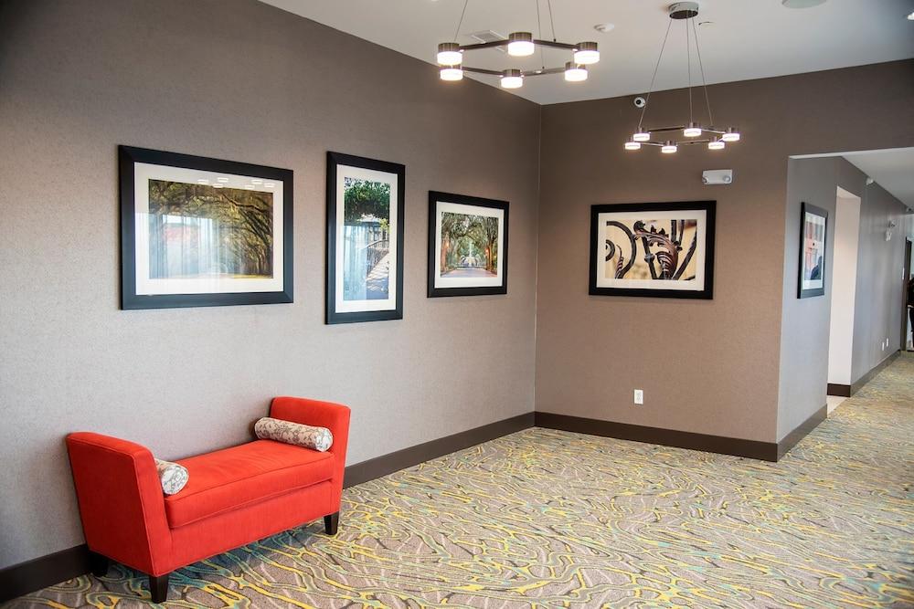 Holiday Inn & Suites Savannah Airport - Pooler