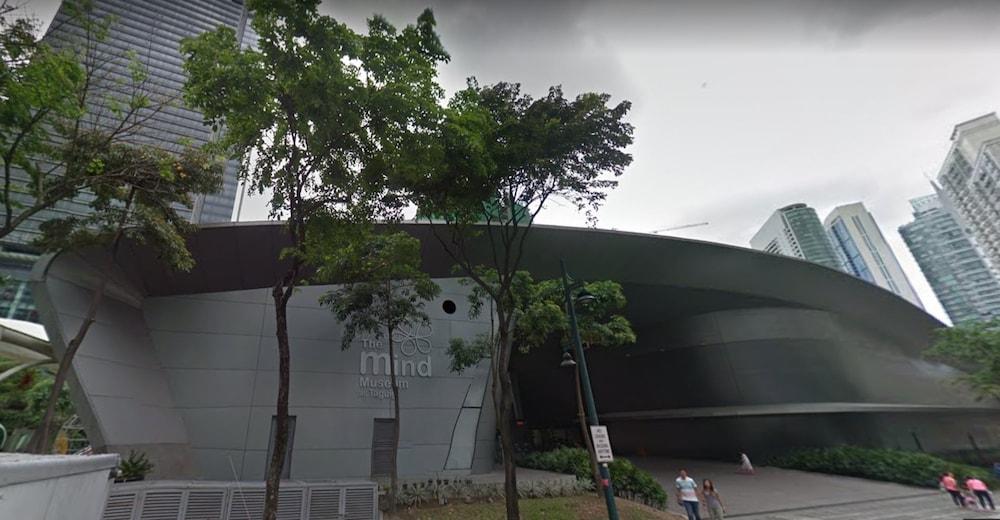 Mckinley Residences