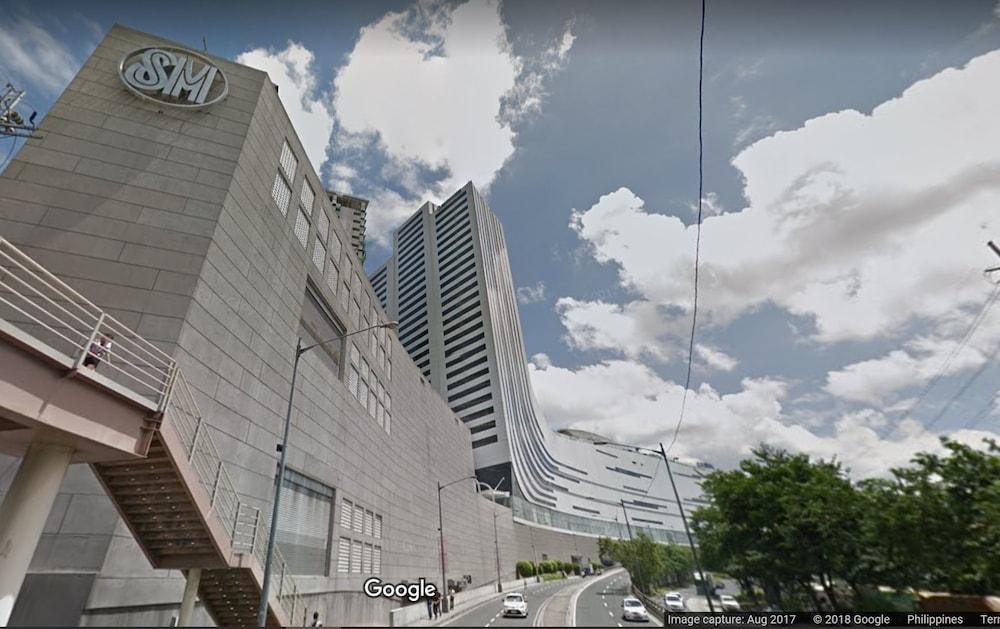 Mckinley Residences