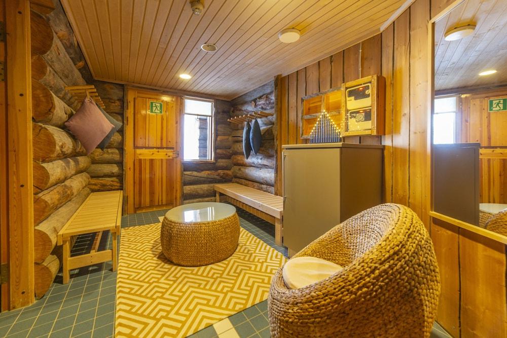 Log House Kuukkeli Teerenpesä
