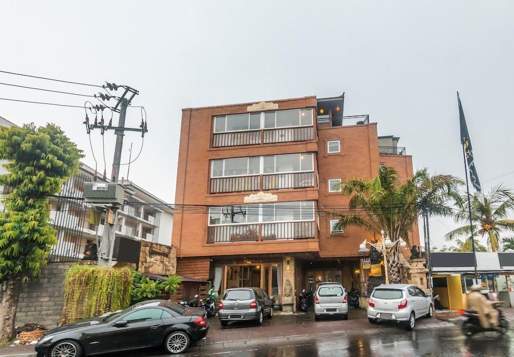 Hadi Poetra Hotel by ZEN Rooms