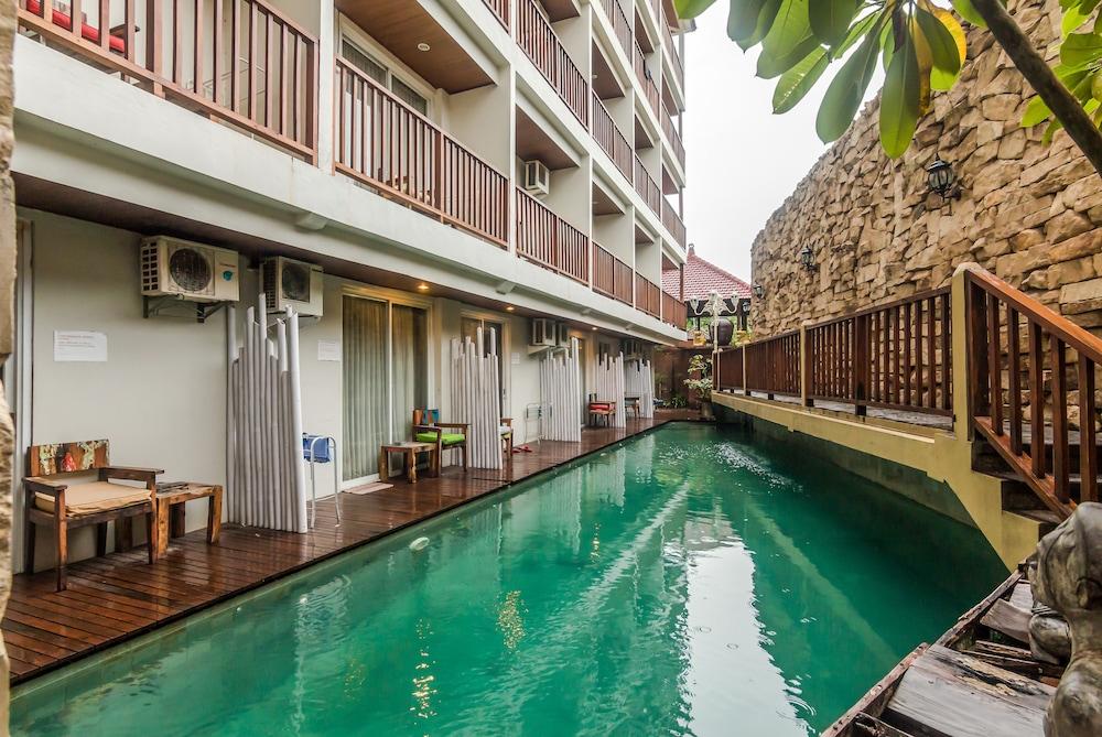 Hadi Poetra Hotel by ZEN Rooms