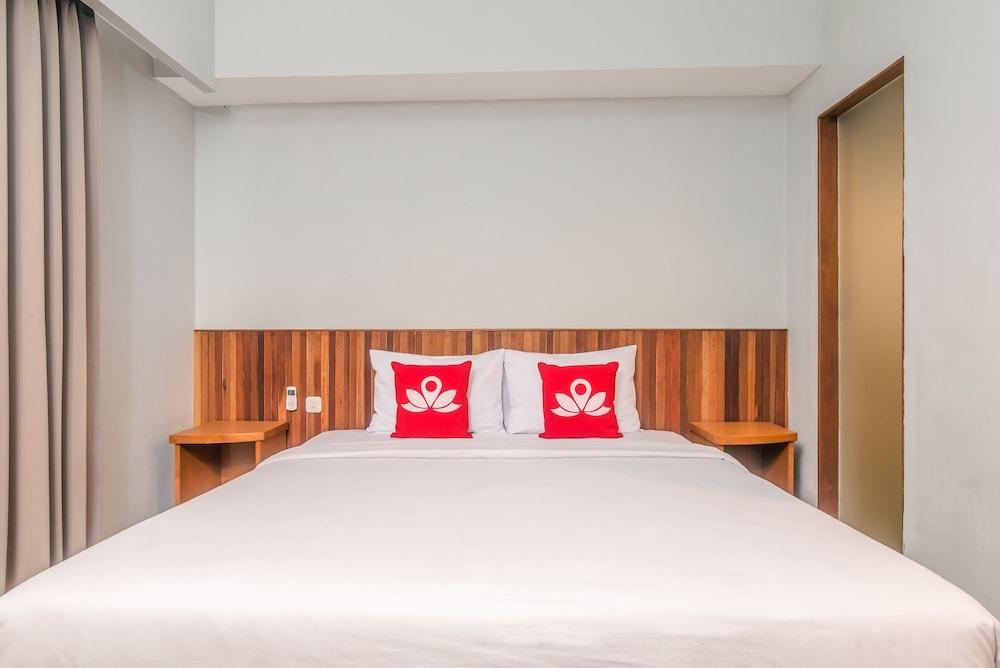 Hadi Poetra Hotel by ZEN Rooms