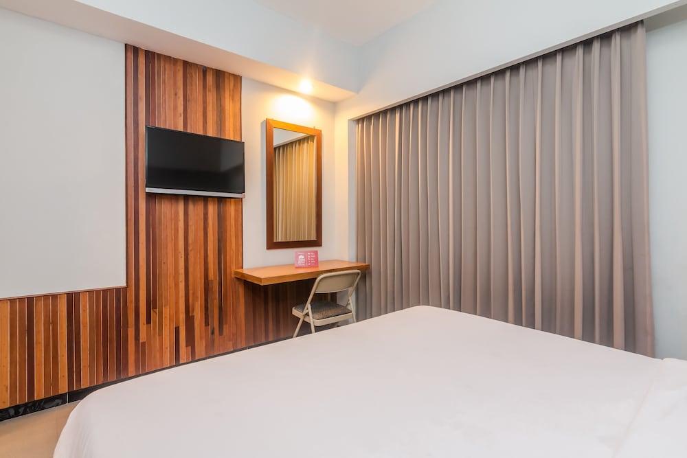Hadi Poetra Hotel by ZEN Rooms