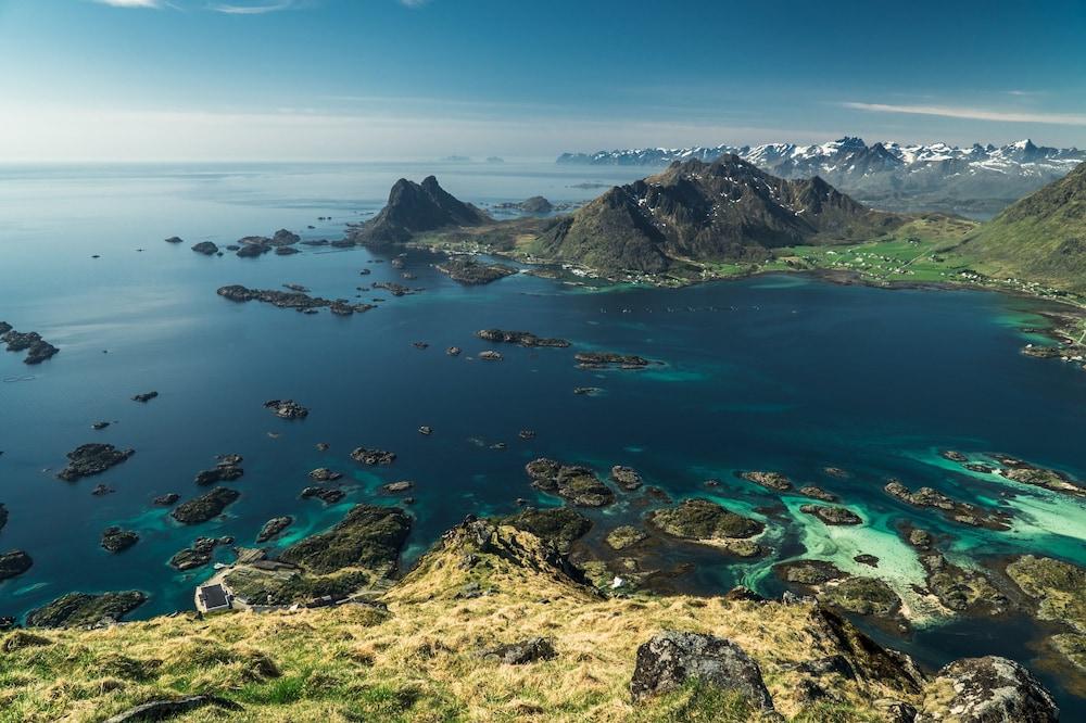 Live Lofoten Hotel & Fishermen’s Cabins