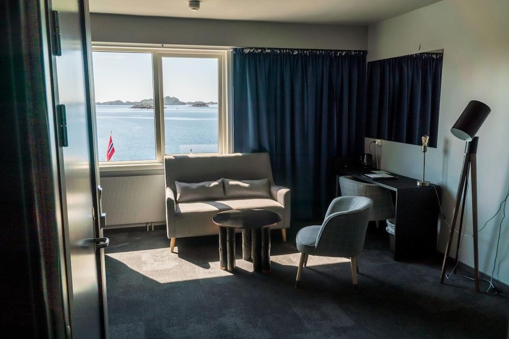 Live Lofoten Hotel & Fishermen’s Cabins