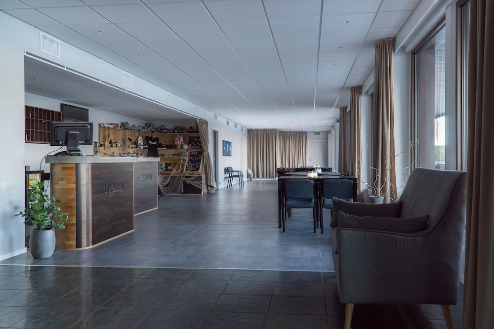 Live Lofoten Hotel & Fishermen’s Cabins