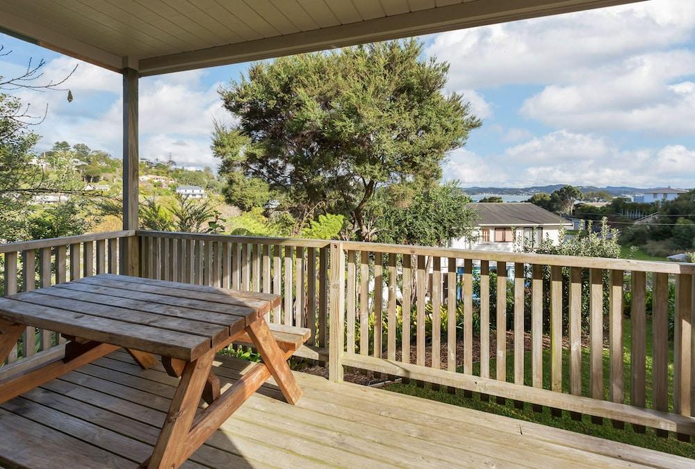 Russell TOP 10 Holiday Park