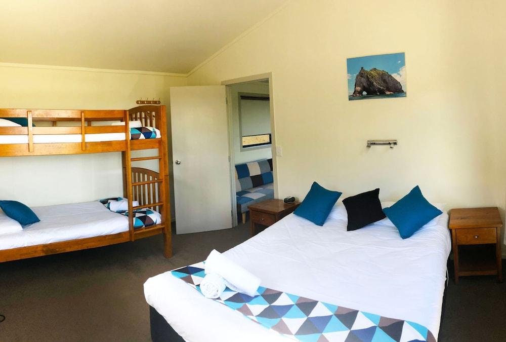 Russell TOP 10 Holiday Park