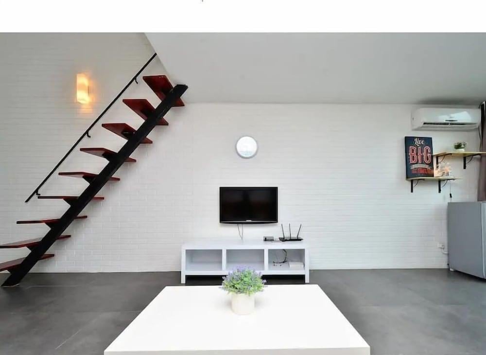 Empire Damansara SOHO by SYNC Management