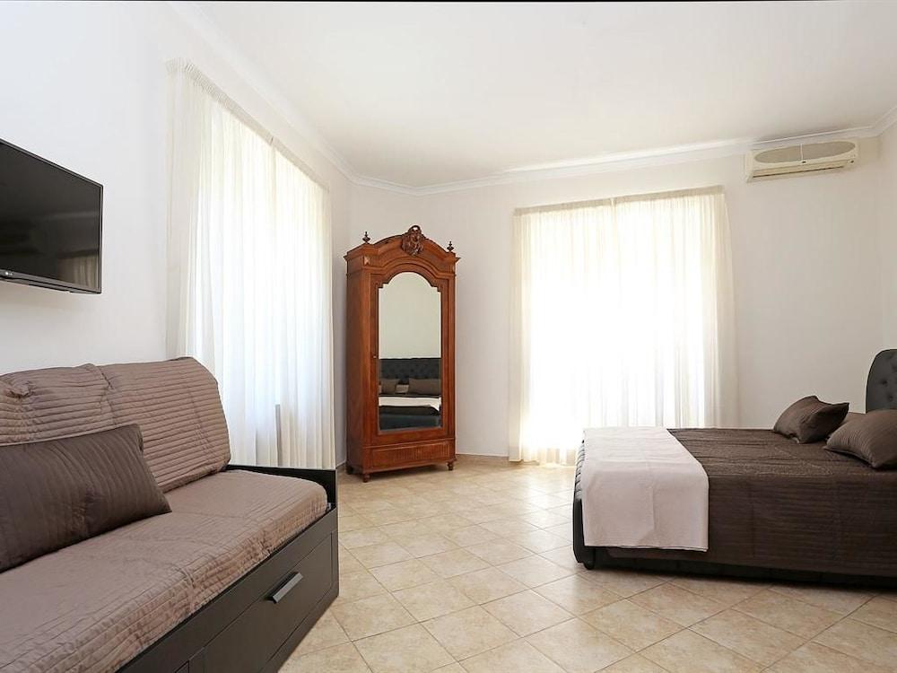 Camere Del Camerlengo