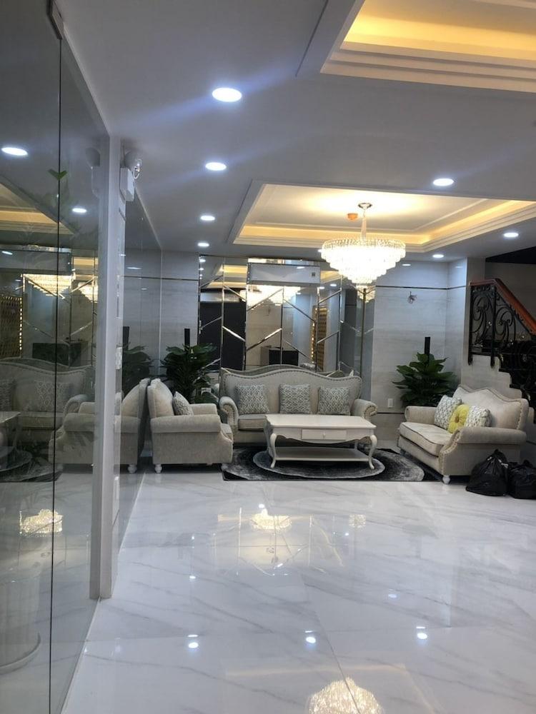 Doha 2 Hotel Saigon Airport