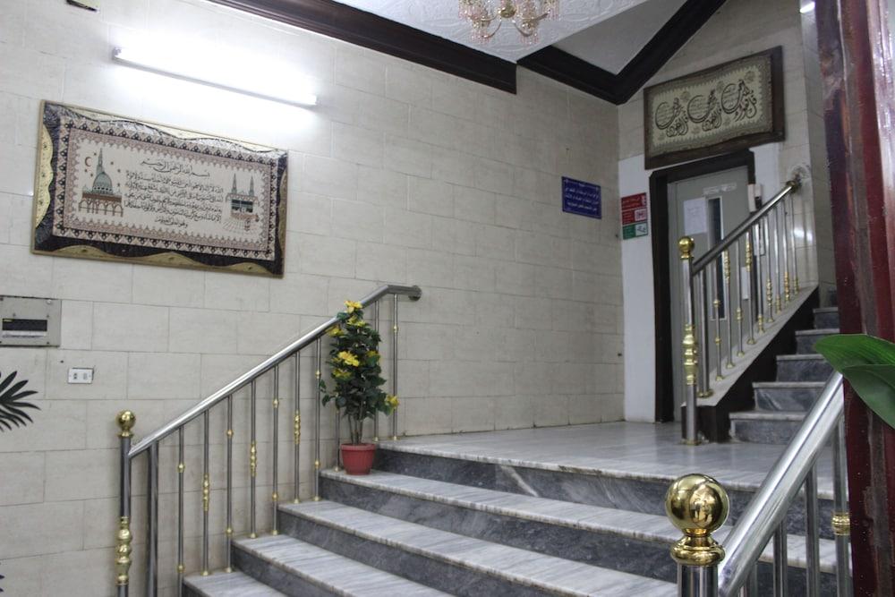 Al Eairy Furnished Apartments Al Baha 3