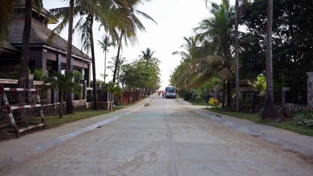 Ocean Paradise Resort