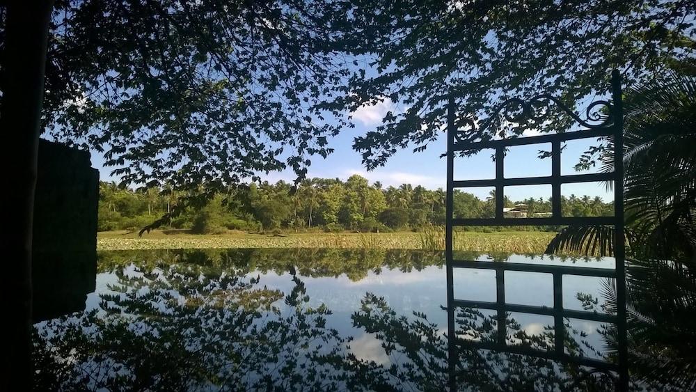 Mahawewa Nature Resort