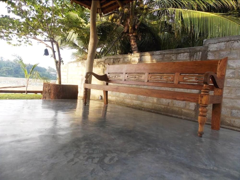 Mahawewa Nature Resort