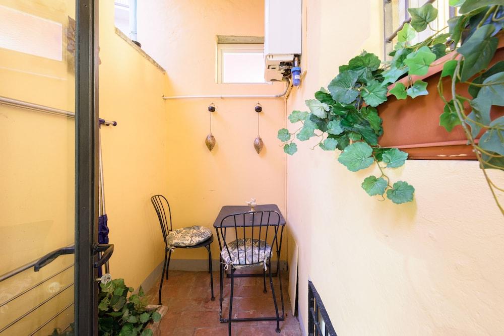 Santo Spirito Dream by Mmega