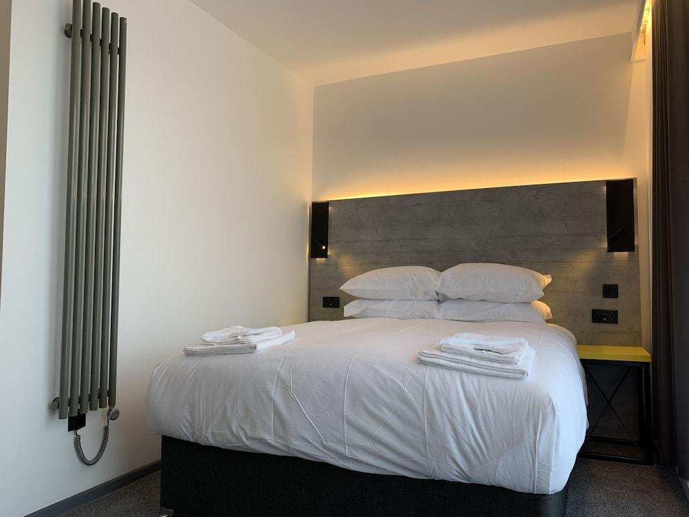 Motel Air Glasgow Airport