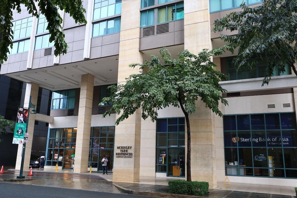Mckinley Residences