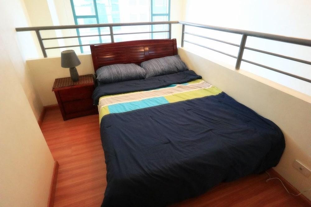 Mckinley Residences