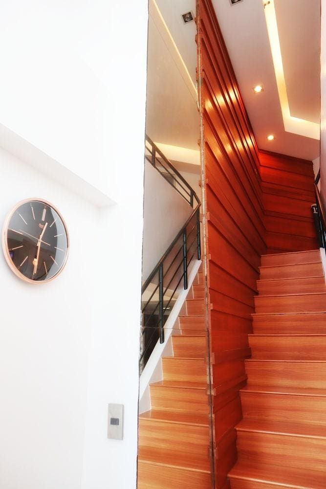 Mckinley Residences