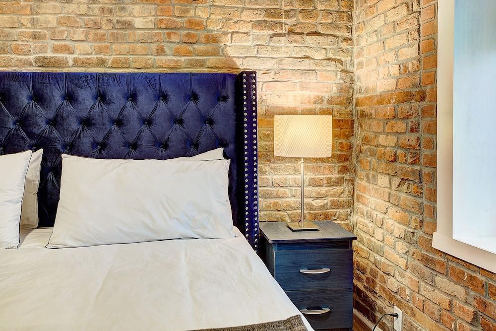 Sarkar Suites Quartier Des Spectacles