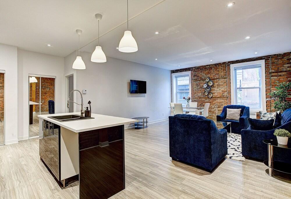 Sarkar Suites Quartier Des Spectacles