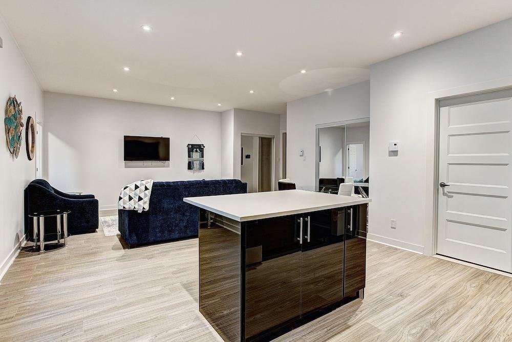 Sarkar Suites Quartier Des Spectacles