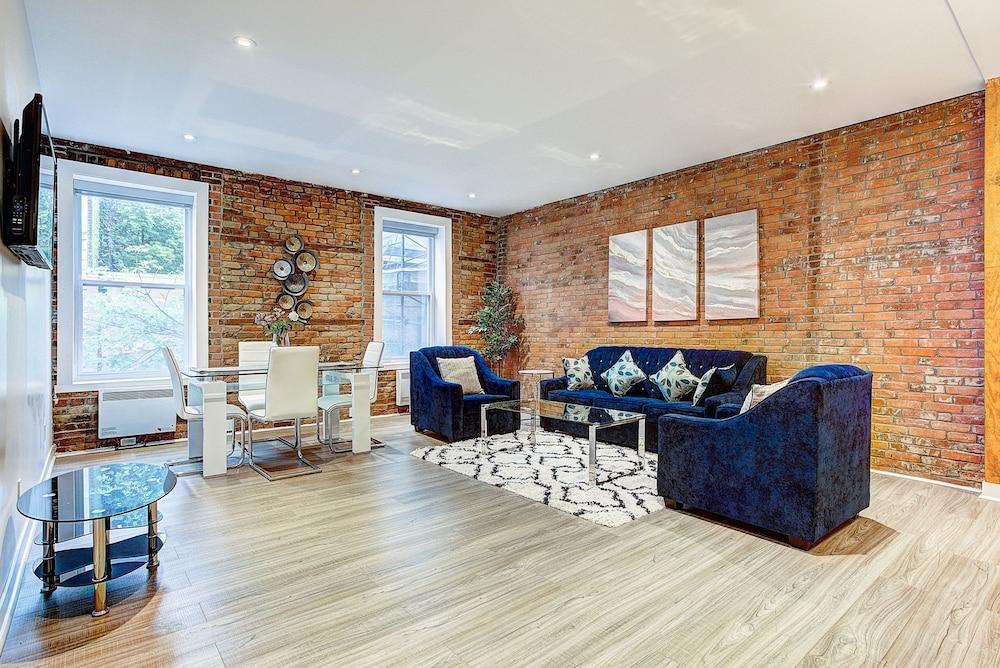 Sarkar Suites Quartier Des Spectacles