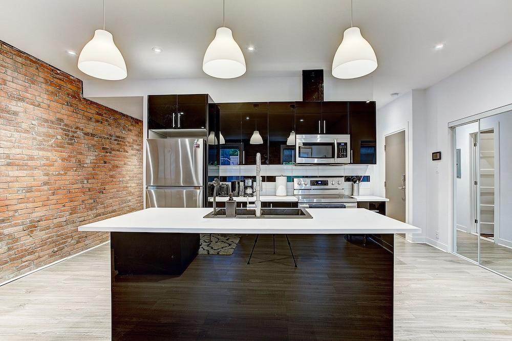 Sarkar Suites Quartier Des Spectacles