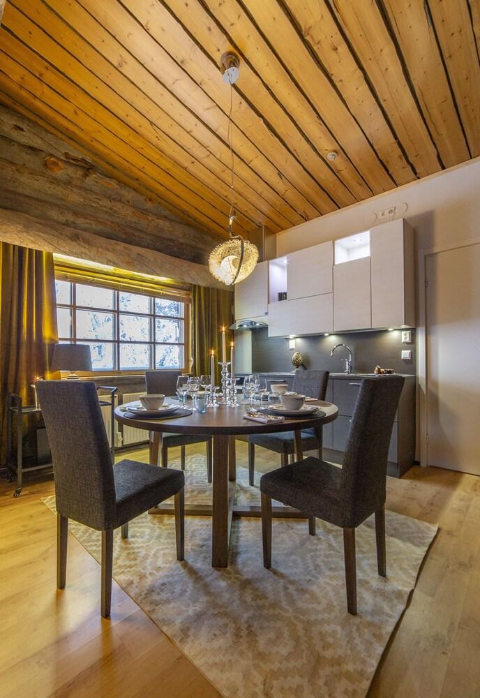 Log House Kuukkeli Teerenpesä