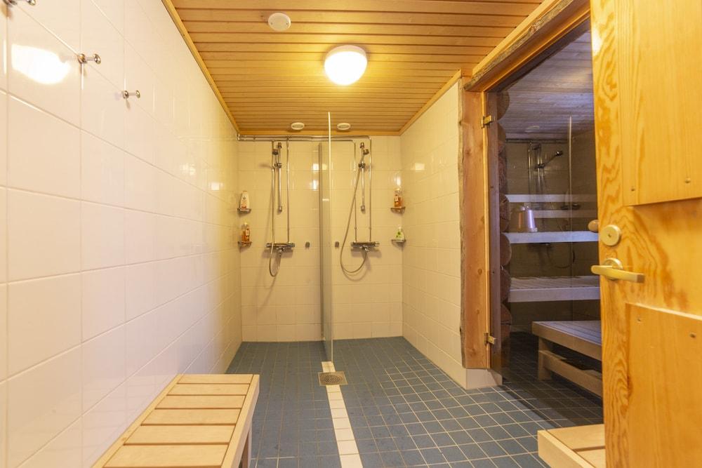 Log House Kuukkeli Teerenpesä