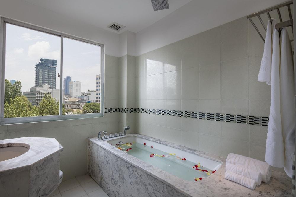 AHA Boutique Hotel