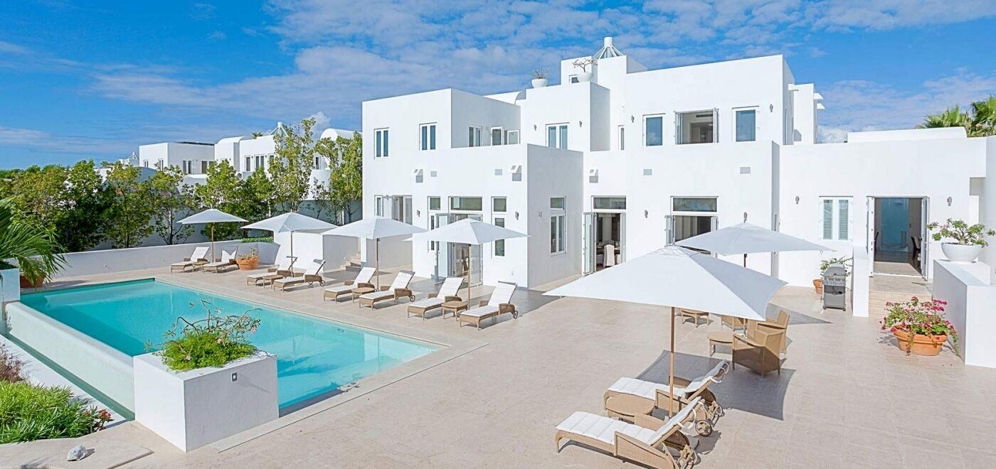 Arushi Villa