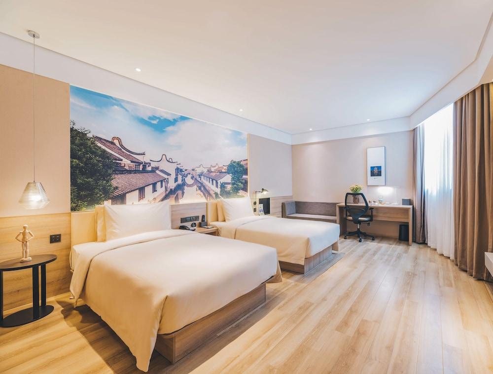 Ningbo Cbd Atour Hotel