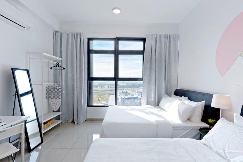Atlantis Residences