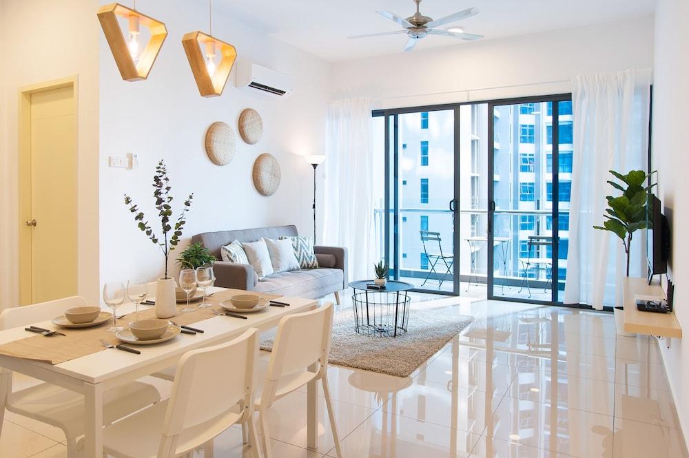 Atlantis Residences
