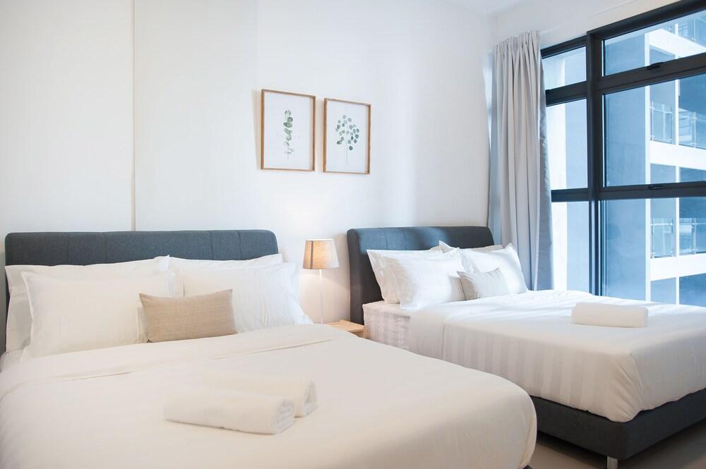 Atlantis Residences