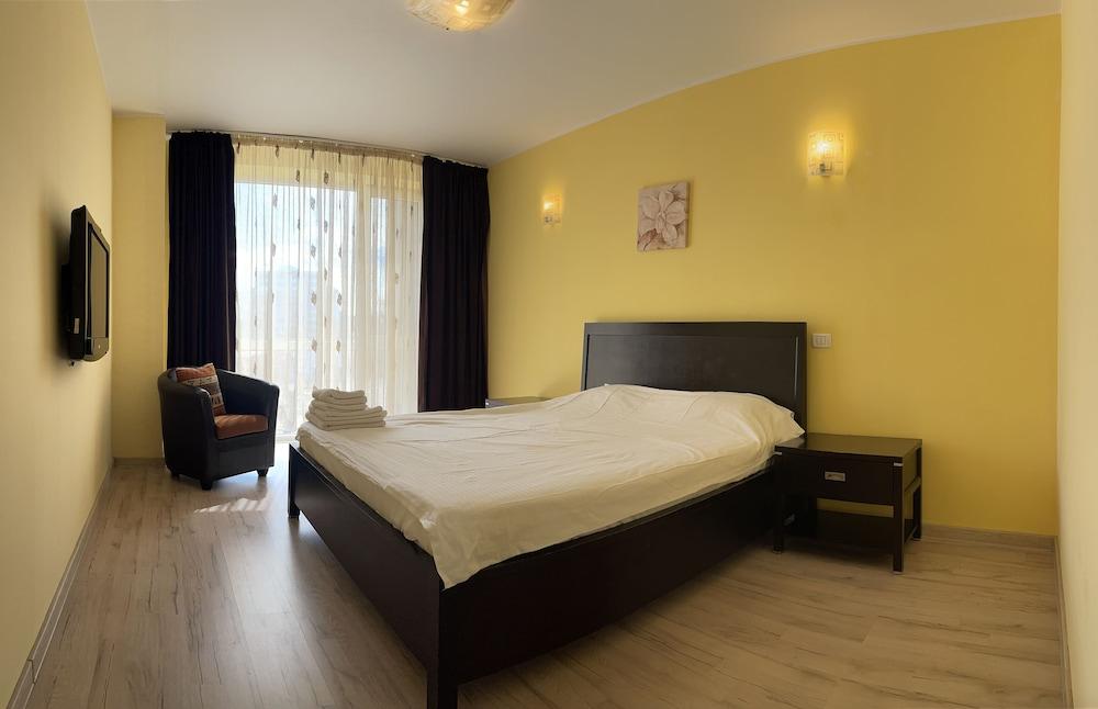 Coralia Serviced Apartments