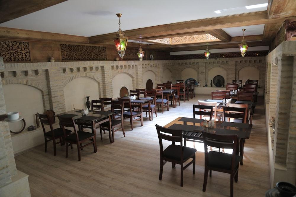 Hotel As-Salam