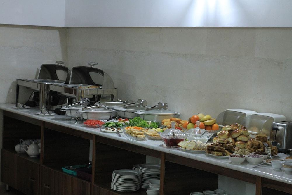 Hotel As-Salam